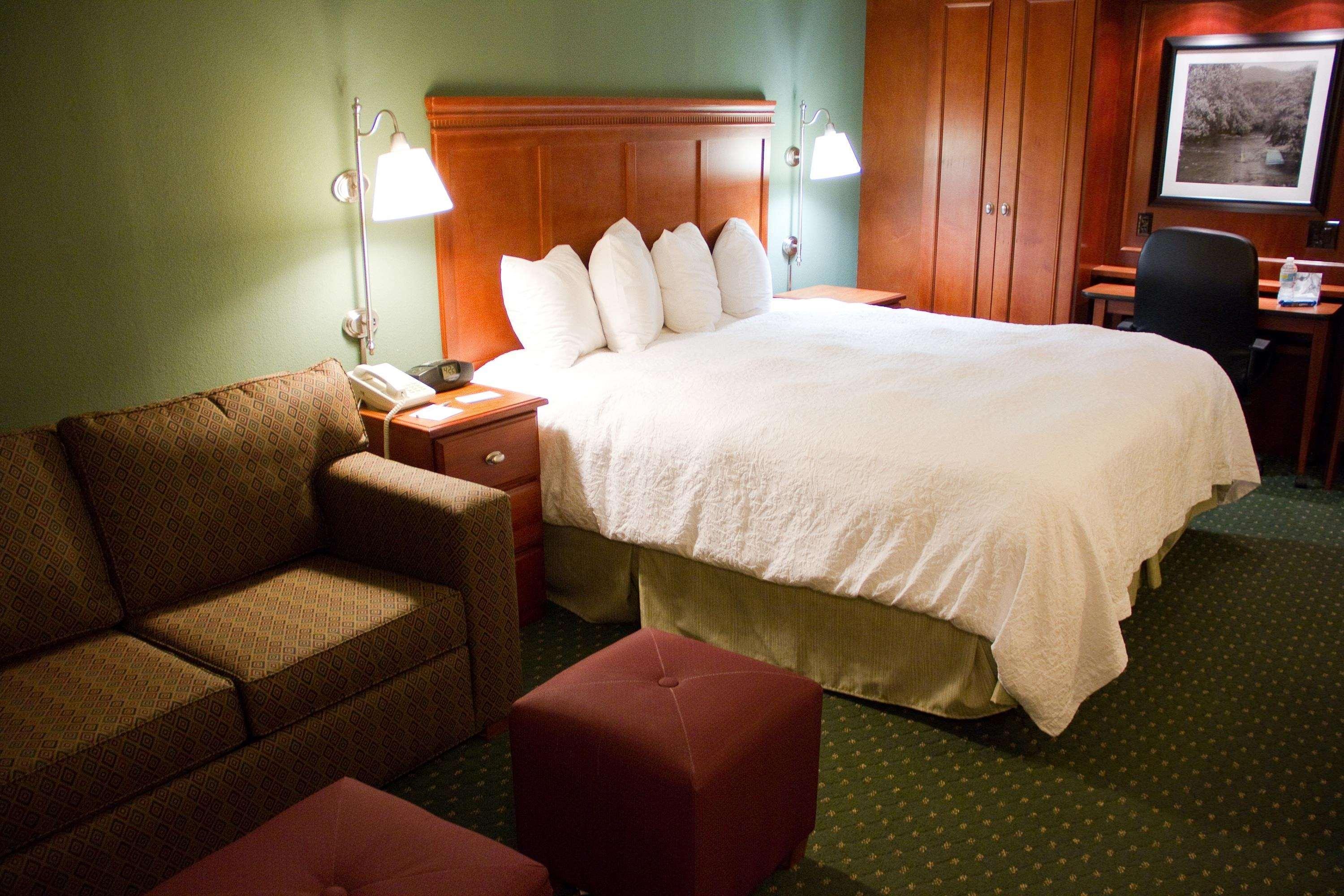 Hampton Inn Charleston Downtown Exteriör bild