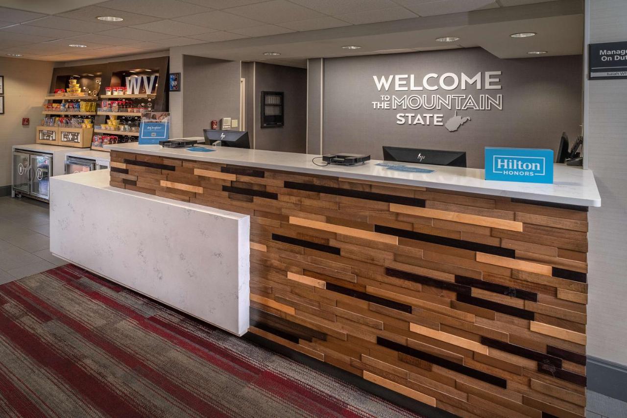 Hampton Inn Charleston Downtown Exteriör bild