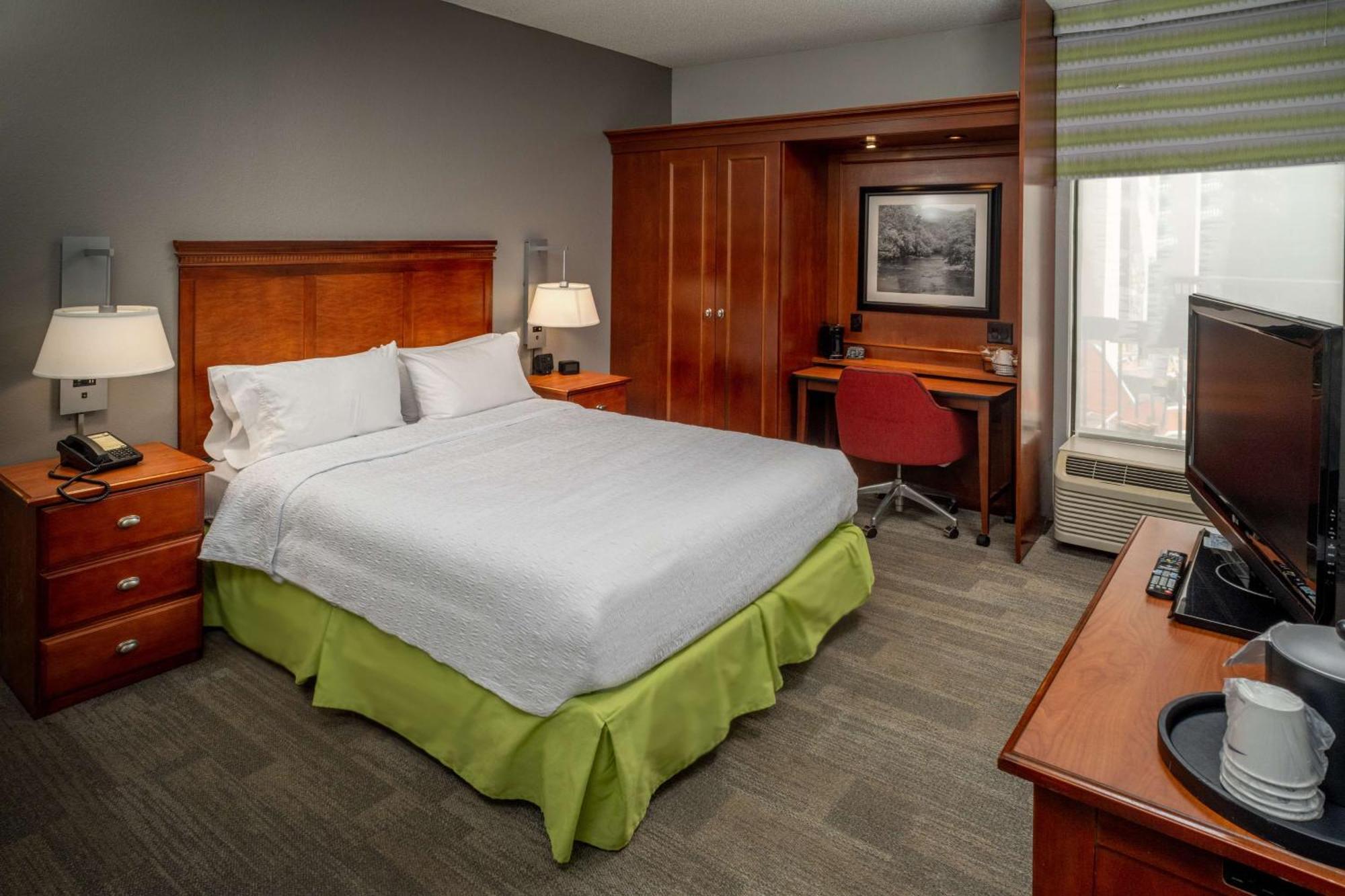 Hampton Inn Charleston Downtown Exteriör bild